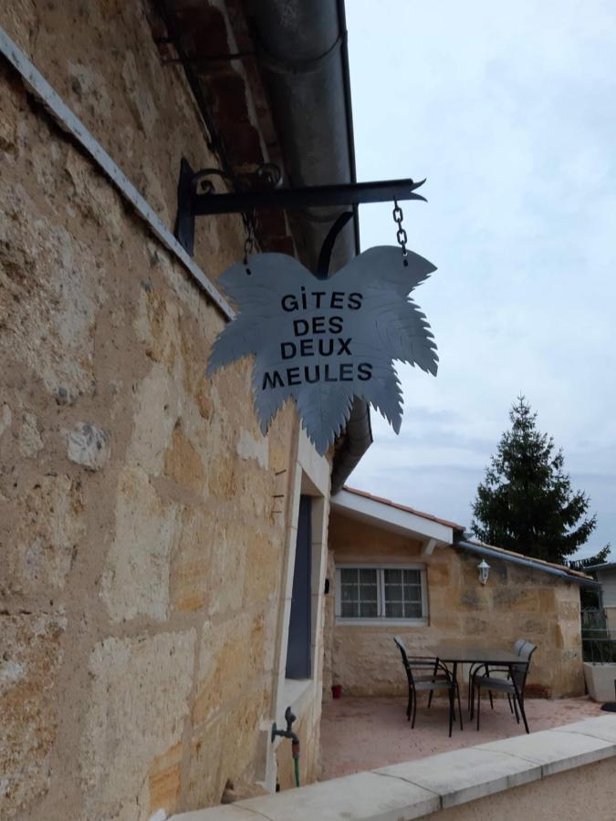 Gite Les Deux Meules Sainte-Colombe  Exterior foto